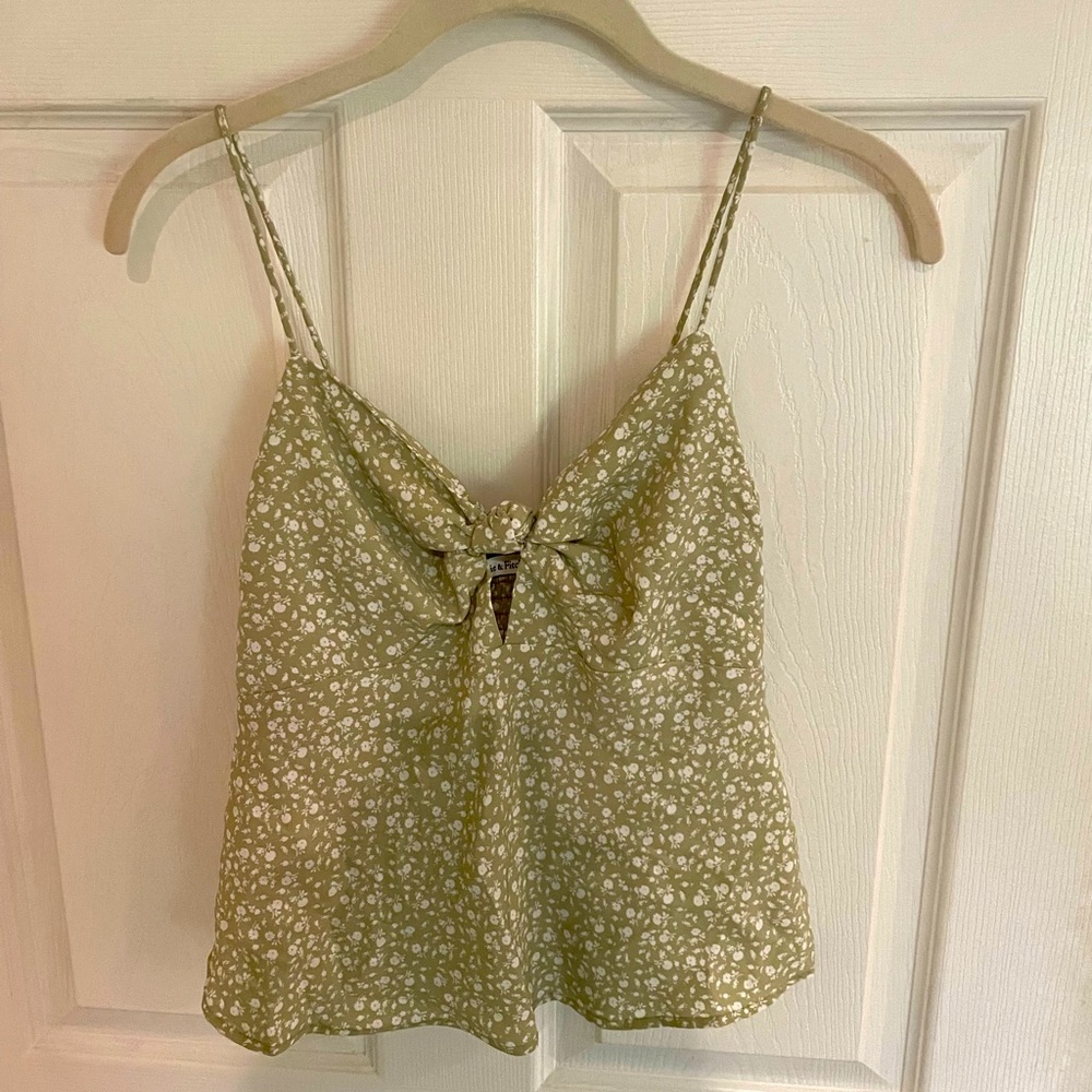 Flowy Floral Green Crop Top